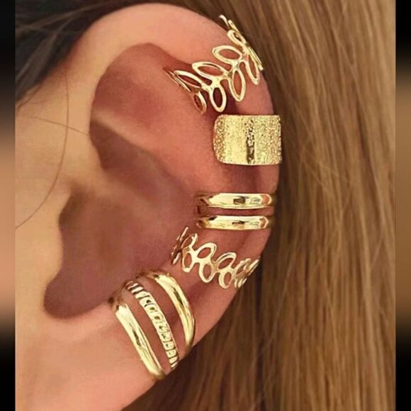 3 for 26 - 5 Floral Ear Cuffs Set NEW - Picture 1 of 4